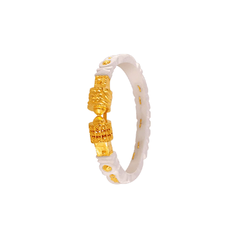 Princess - Cut Women's Diamond Rings in White Gold with a High - Clarity Diamond for a Modern Look22KT Yellow Gold Sankha Bangle For Women