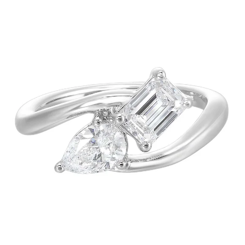 Solitaire diamond engagement ring with a platinum setting for a classic and elegant lookToi et Moi Lab-Created Diamond Ring