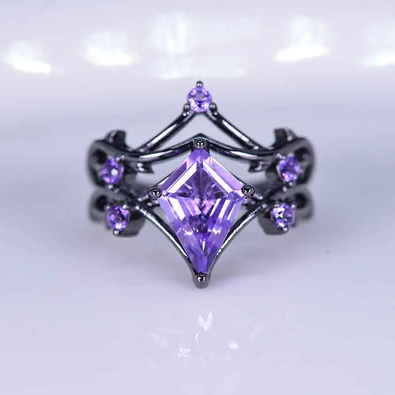 Men's Tanzanite Engagement Rings in Palladium with a Three - Stone Arrangement2.5 Carat Kite Genuine Amethyst Engagement Ring. 2.5CT Fancy Shield Shape Amethyst Black Gold Ring