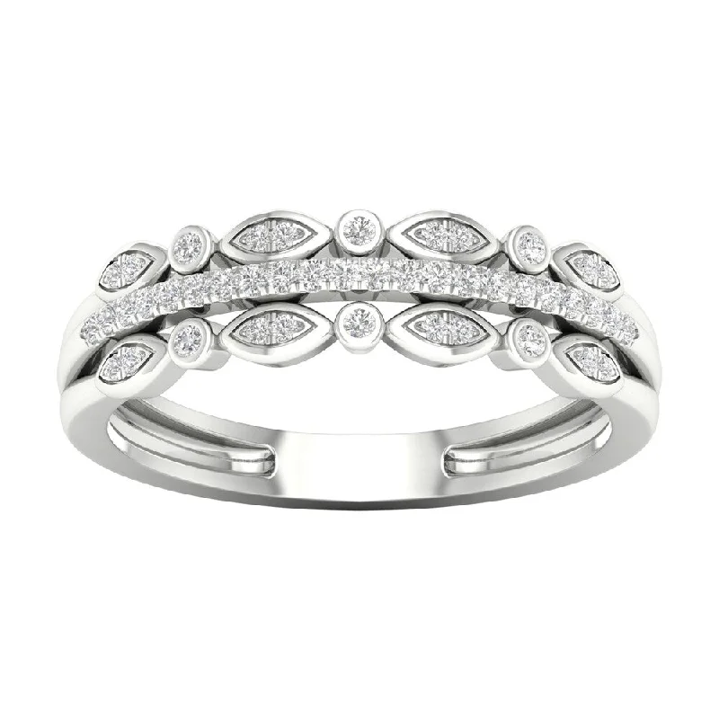 Signature - Design Women's Diamond Rings with a Brand - Specific Pattern and High - Quality Diamonds1/8ct TDW Diamond Three Row Ring in Sterling Silver by De Couer - White