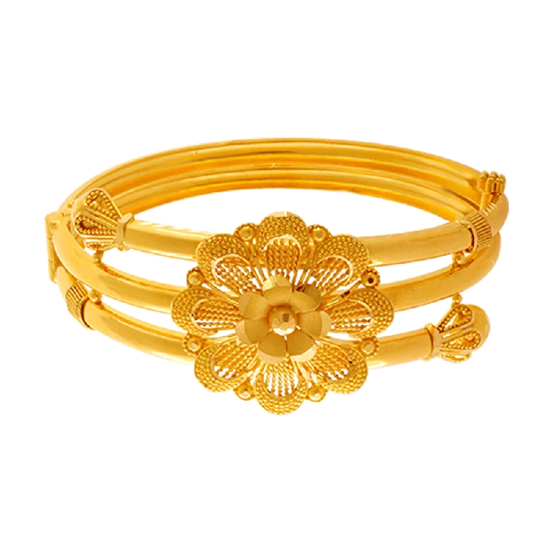 Heart - Shaped Women's Diamond Rings in Rose Gold for a Romantic and Symbolic Gift22KT Yellow Gold Bangle For Women