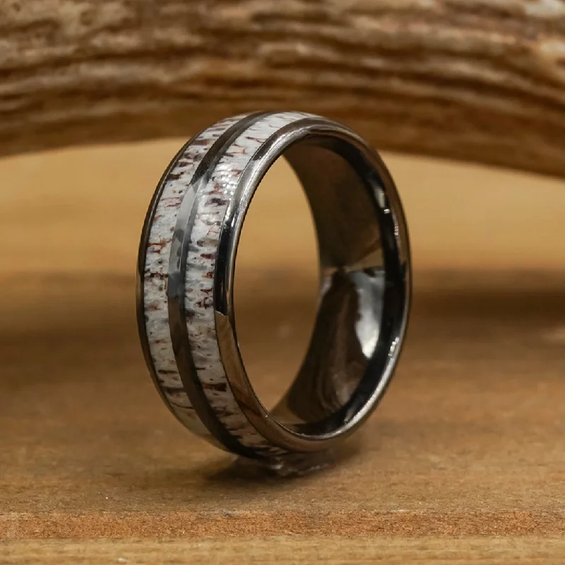 Women's Rings with Hidden Compartments for Secret KeepsakesThe Bryce Canyon