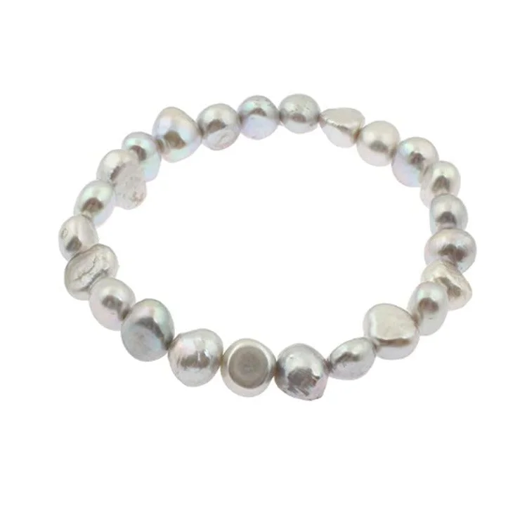 Pearl Bracelets with LED - Lit Clasps for a Glowing and Trendy AccessoryWomen's Pearl Bracelet - Grey 7-8mm baroque