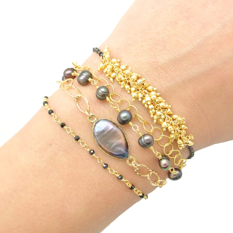 Stackable Wrap Bracelets in Different Widths and TexturesWrap Bracelet-Black Pearl