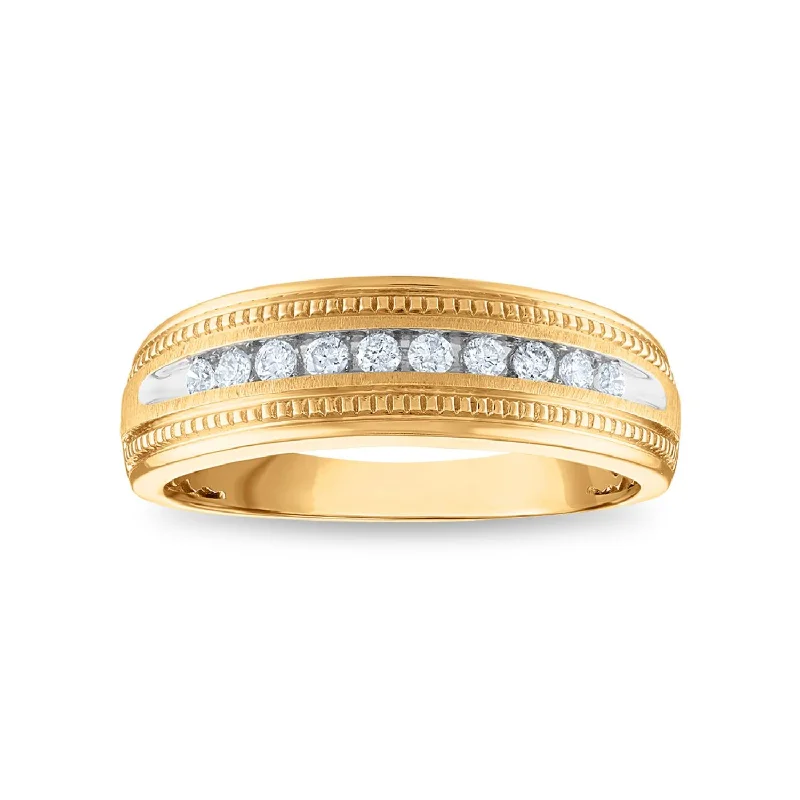 Art Deco - Inspired Wedding Bands with Geometric Patterns in Platinum for a Retro and Glamorous Style1/4 CTW Diamond Wedding Ring in 10KT Yellow Gold