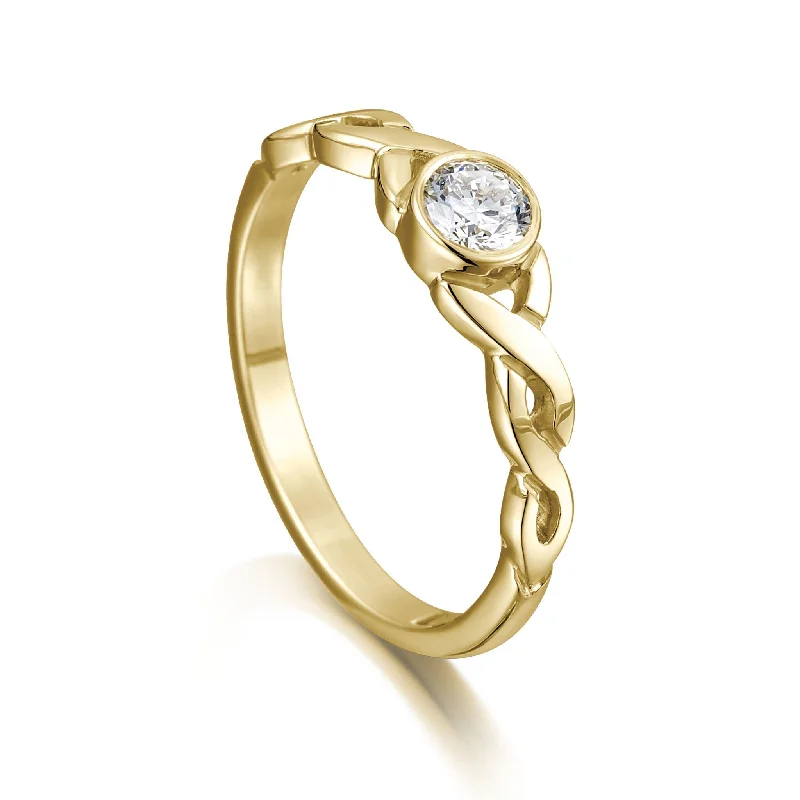 Pear - Shaped Engagement Rings in Yellow Gold with a Diamond - Encrusted BandCeltic Twist 0.22ct Diamond Solitaire Ring in 9ct Yellow Gold