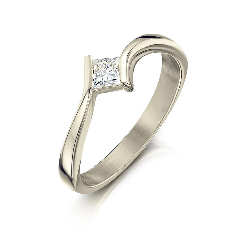 Cathedral - Style Engagement Rings with a Raised Center Stone and Intricate MetalworkPrincess Solitaire 0.25ct Diamond Ring in 18ct White Gold