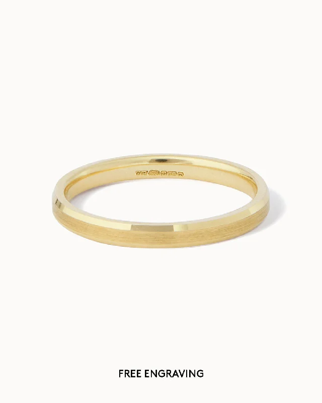 Moissanite - Set Wedding Bands in Yellow Gold for a Sparkling and Ethical Alternative to DiamondsSolid Gold Bevelled Edge Ring - 2mm Band